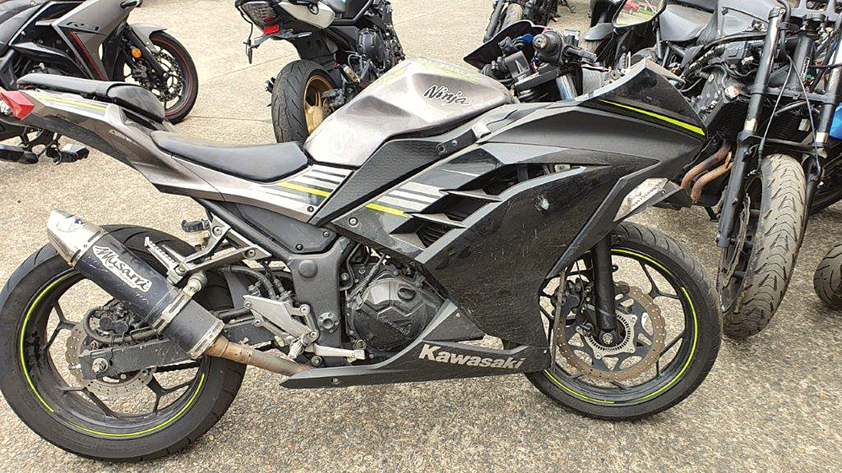 2016 KAWASAKI NINJA 300 EX300A SPORTS - JBPMD5323398 - JUST BIKES